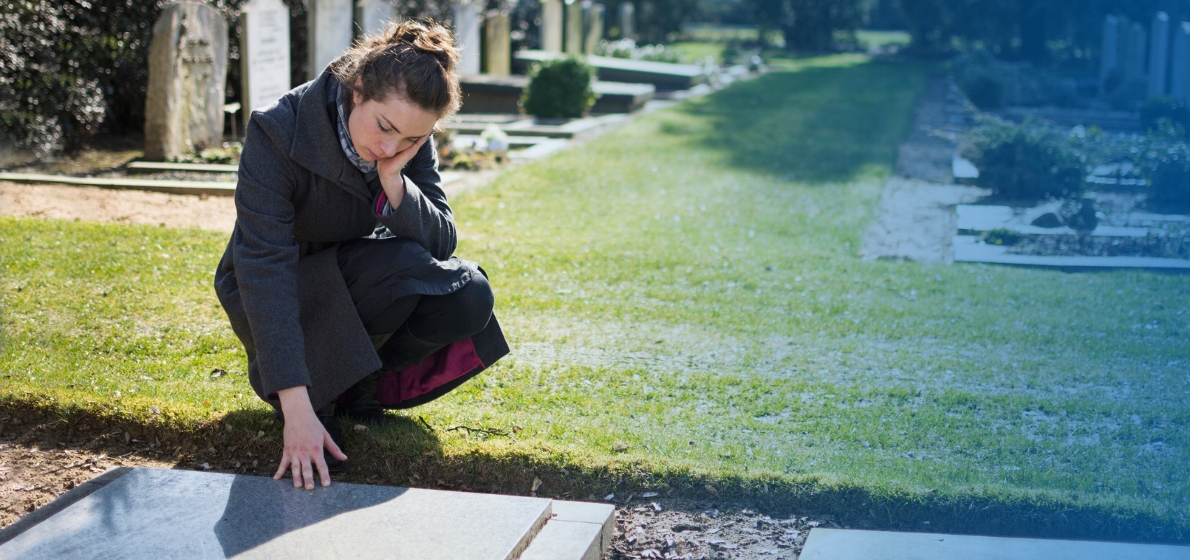 3 Ways Funeral Homes Can Support Bereaved Spouses