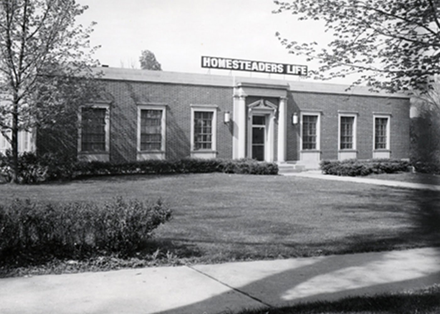 website-1951-office-building-1400x1000-0725